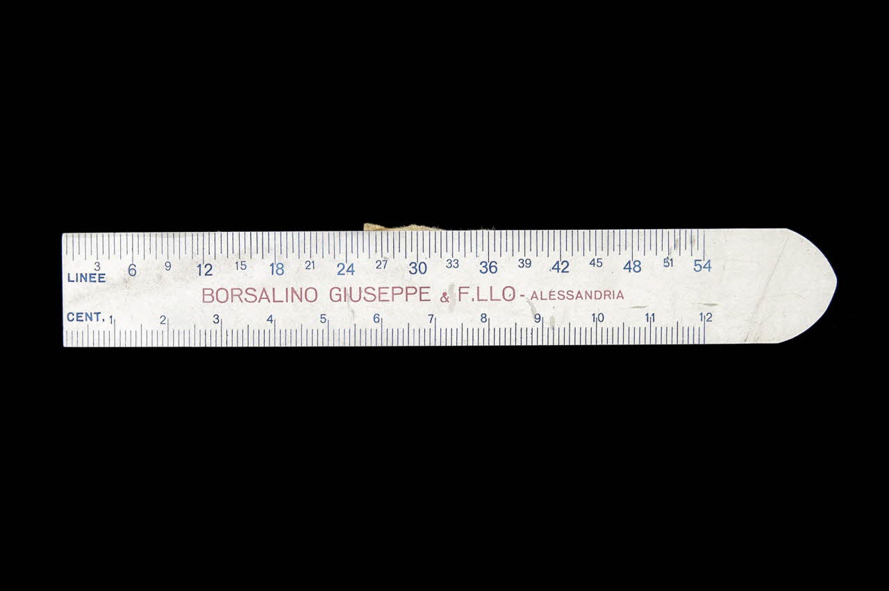 MESURE CHAPELIERE 1991.30.26 Photo