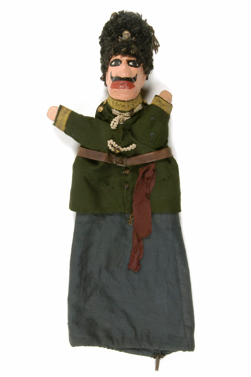 Gérard Cony-Hyonc marionnette à gaine Konprinz Île-de-France, France 1916 1991.40.3 Photo
