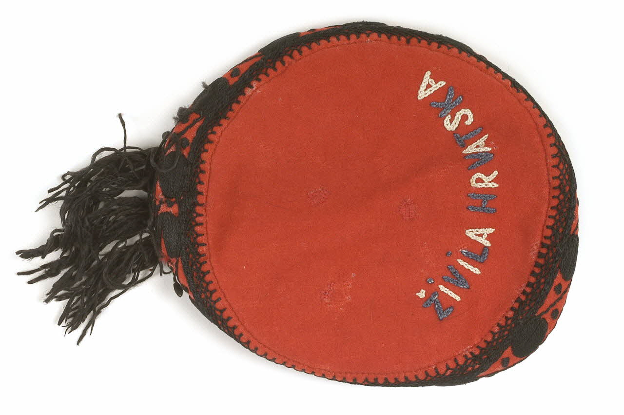 calotte DMH1993.35.1.4 Photo