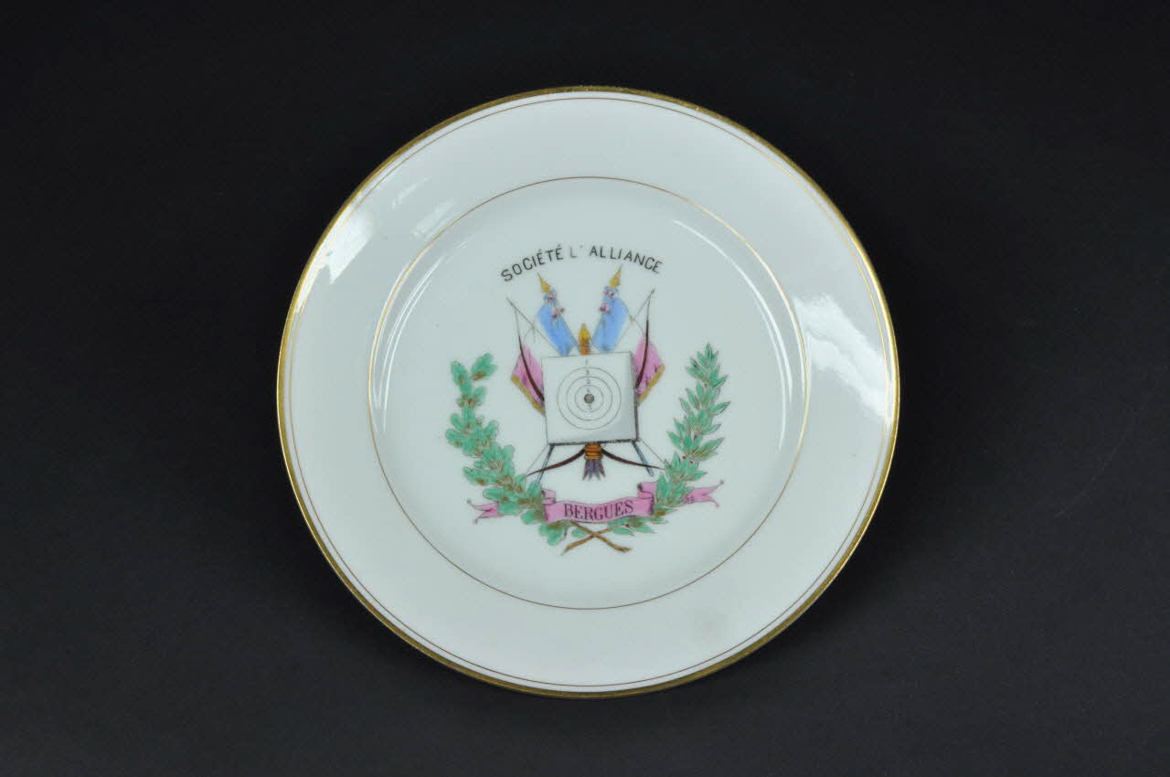 assiette plate 1800 1963.133.12 Photo Mucem