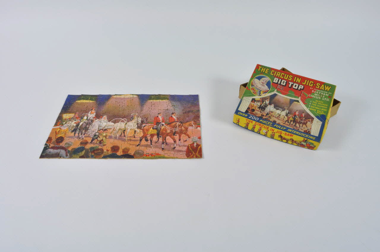 jeu de puzzle 1962.67.181.1-2 Photo Mucem