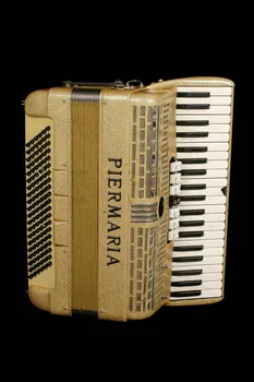accordéon 1997.18.1.1 Photo