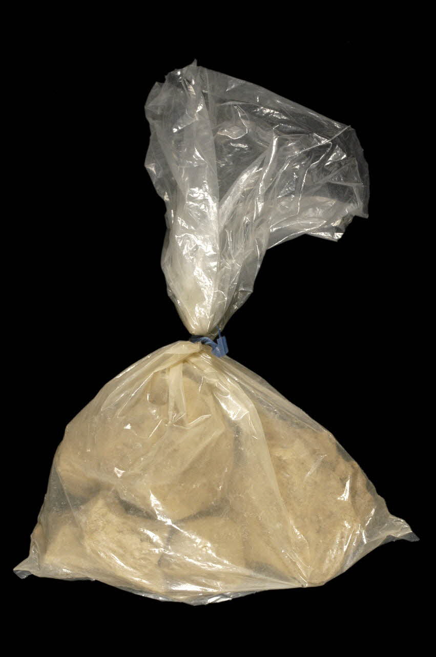 SAC D'ARGILE PLASTIQUE 1997.41.1 Photo