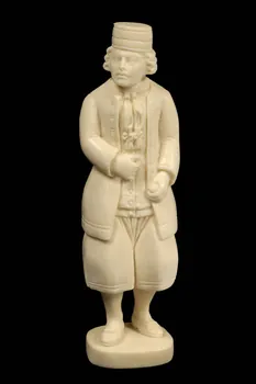 Jean Colette statuette Polletais Haute-Normandie, France 1997 1997.47.17  Photo