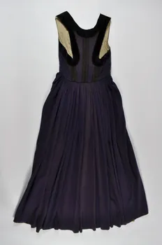 robe 1889.3.85  Photo Mucem