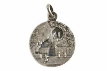 médaille de dévotion Les anciens combattants Lourdes La Paix 1998.30. 5 Photo