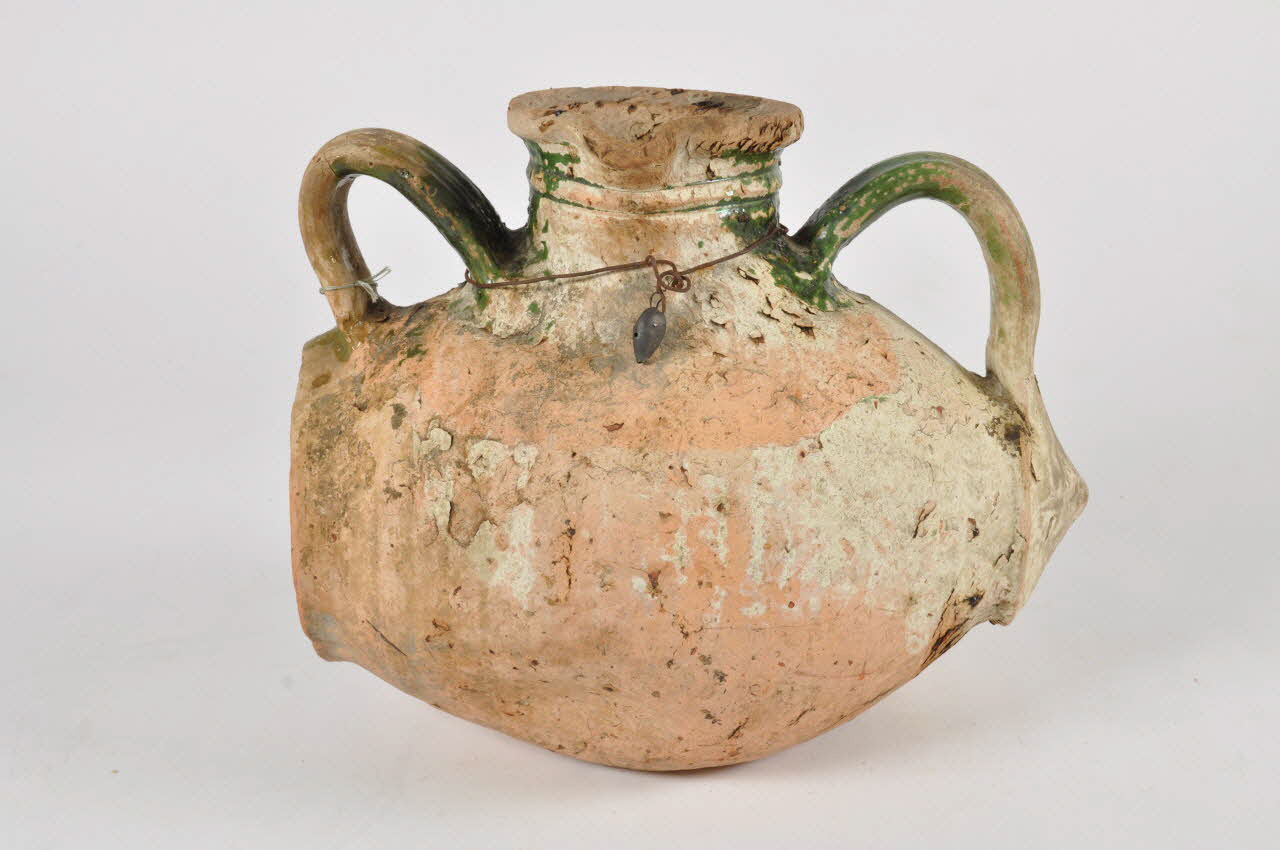 cruche à huile Cruon 1889.33.1 Photo Mucem