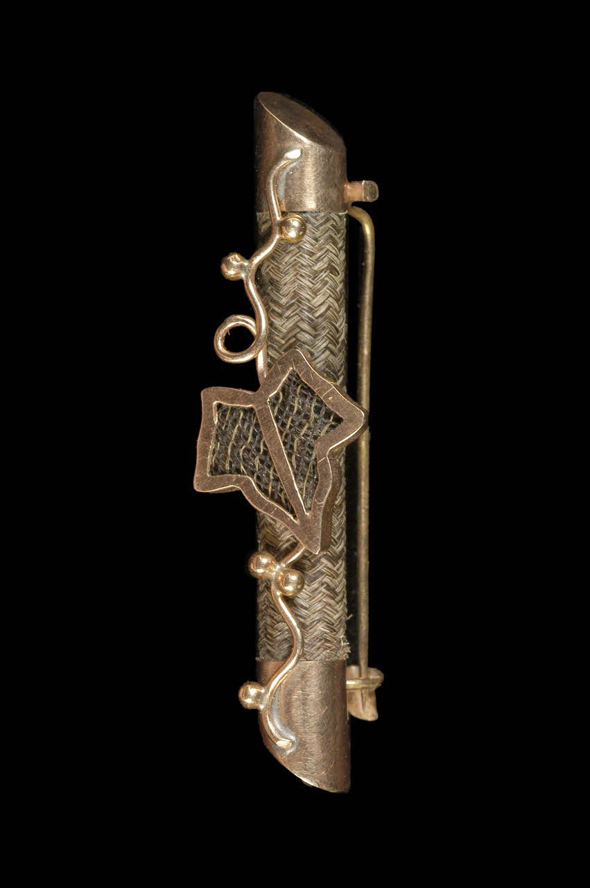 Derbecout, Tessier Et Heymann broche Ile-de-France, France 1838-1895 1999.37.34.1-2 Photo