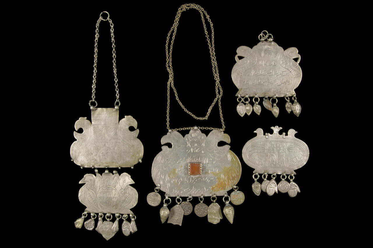 pendentif 2002.100.1.1-5 Photo