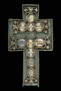 croix-reliquaire 2002.4.267 Photo