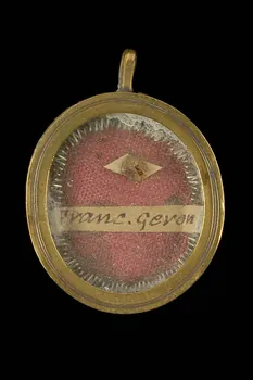 reliquaire pendentif 2002.4.303  Photo