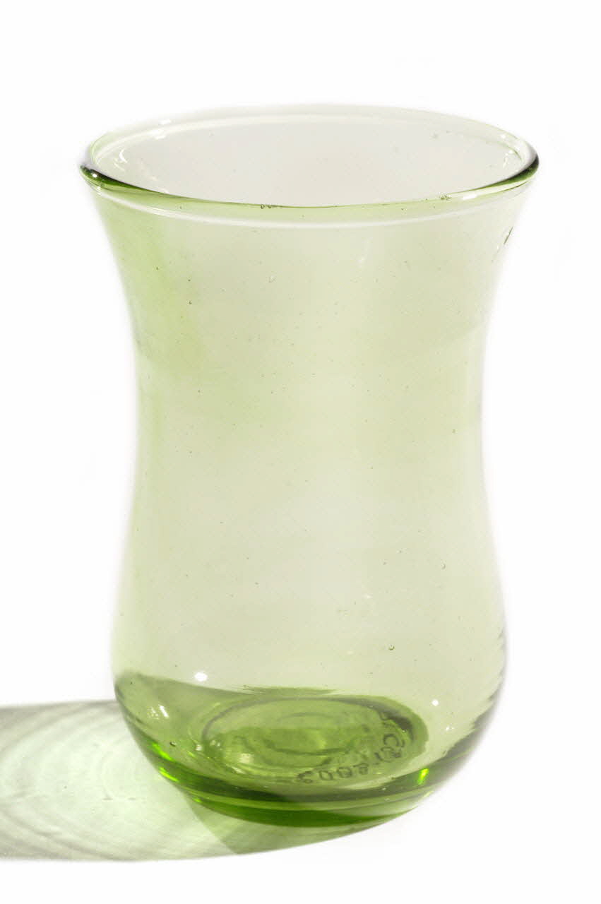 Soufflerie Abou Ahmad verre à thé kâs  ou kas des-s'il Damas, Syrie 2003 2003.165.12.5 Photo