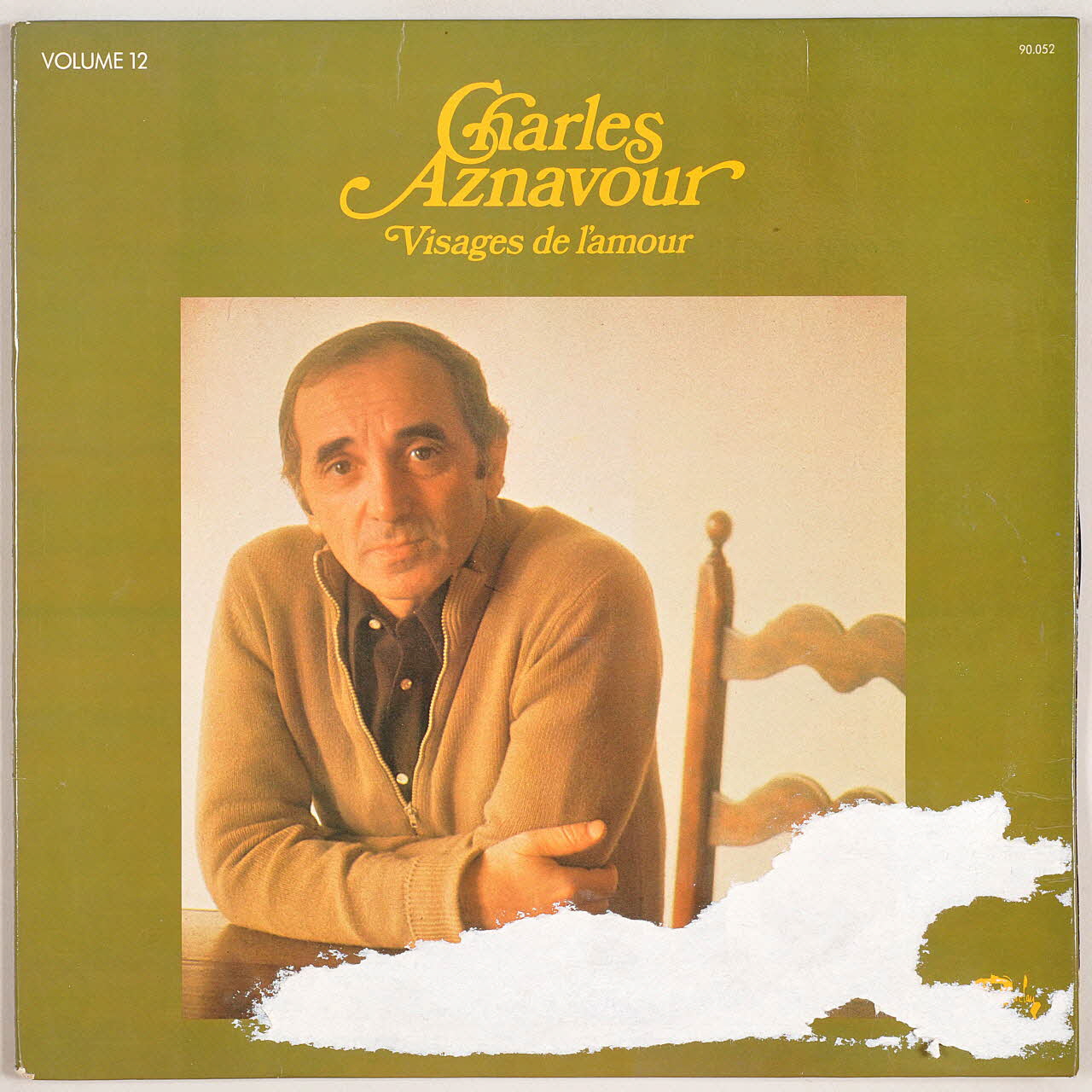 Georges Garvarentz ; Charles Aznavour ; Jeff Davis ; D. Newman ; D. King ; Y. Jullien ; Barclay disque 33 tours Nous irons à Vérone 1975 2003.196.141 Photo