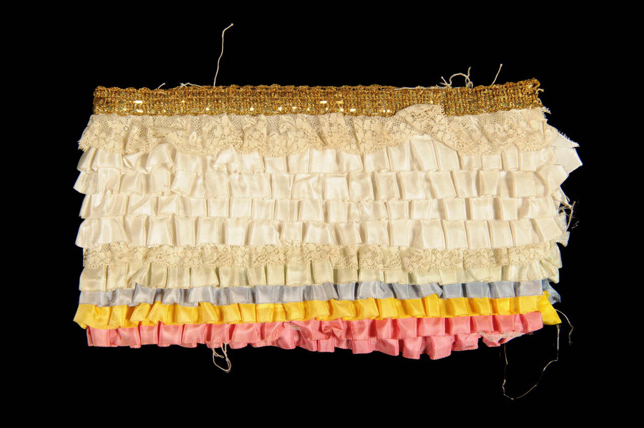 BANDE DE TISSU DMH2005.0.2.3  Photo