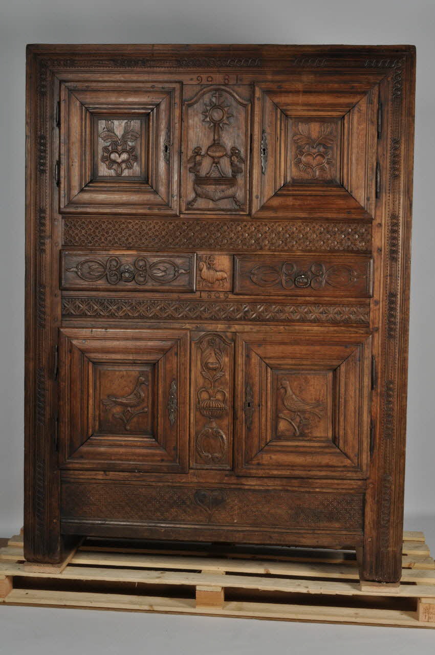 armoire Bretagne, France 1809 1961.29.1.1-7 Photo Mucem