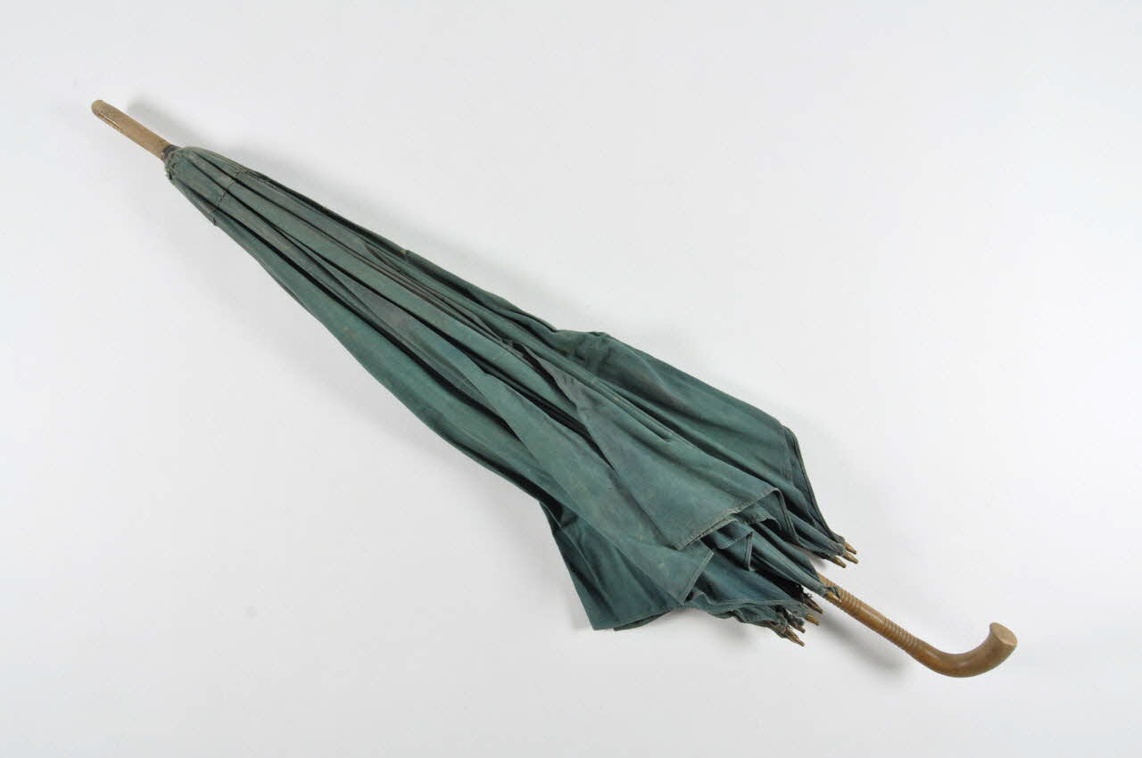 PARAPLUIE 1963.160.190 Photo Mucem