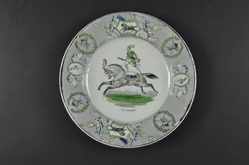 assiette plate Picardie, France 1800-1850 1963.172.6 Photo Mucem