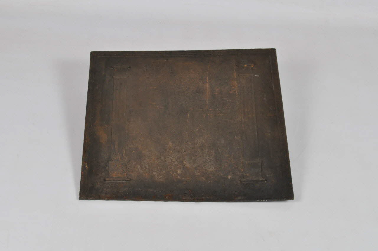 plaque de cheminée 1963.24.1 Photo Mucem