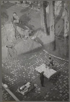 André Durand photographie Matelassiers au Pont-Marie Ile-de-France, France 1929 Ph.1936.329  Photo
