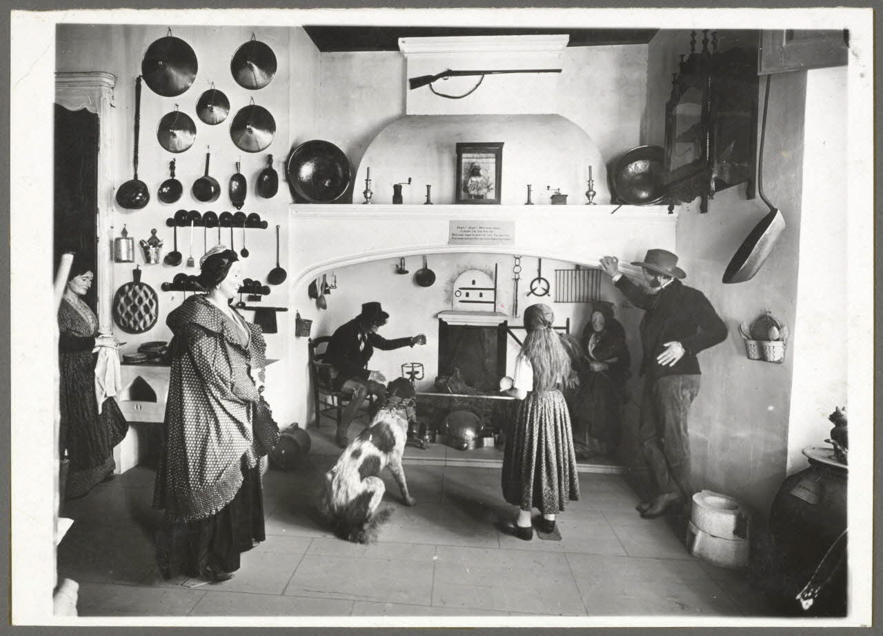 Barral photographie Arles : Museon Arlaten Provence-Alpes-Côte d'Azur, France 1936 Ph.1936.342 Photo Mucem / Barral, E.
