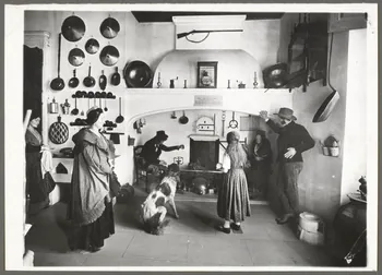 Barral photographie Arles : Museon Arlaten Provence-Alpes-Côte d'Azur, France 1936 Ph.1936.342 Photo Mucem / Barral, E.