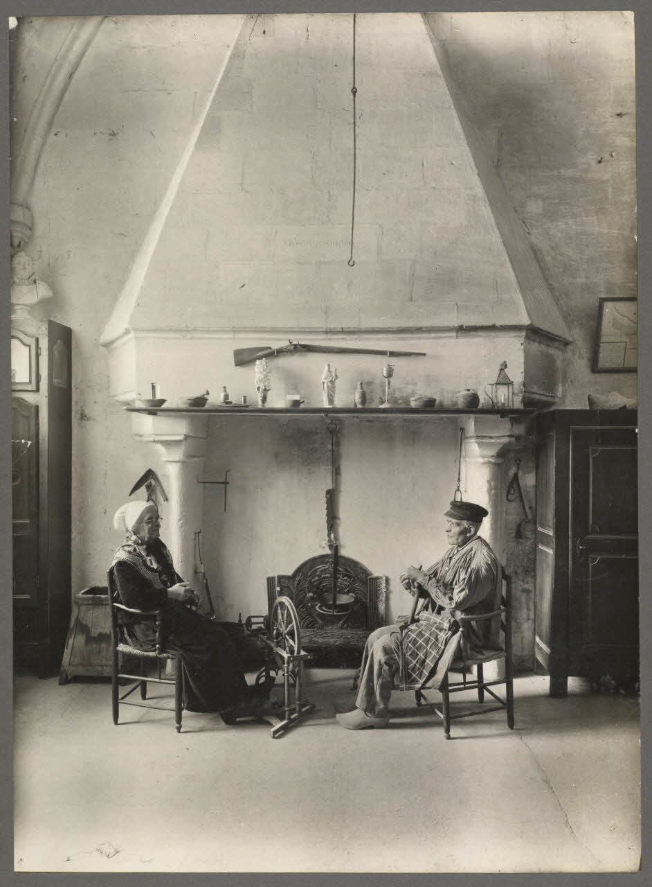 Anonyme photographie Loches : Musée de Folklore Centre, France 1936 Ph.1936.353 Photo