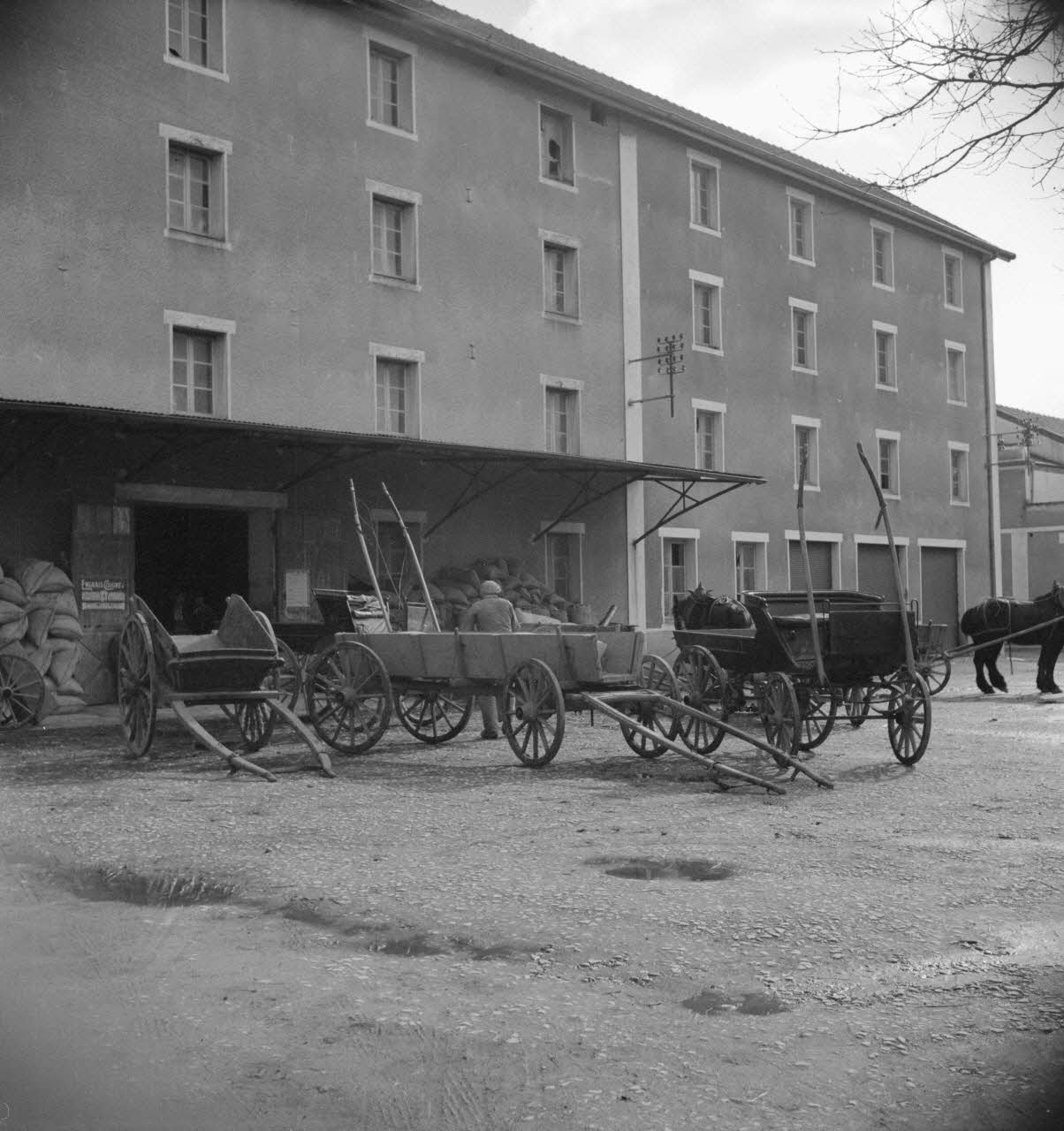 Marc Augier photographie MNATP. Enquête à Romenay Bourgogne, France 1937/2/1 Ph.1937.101 Photo