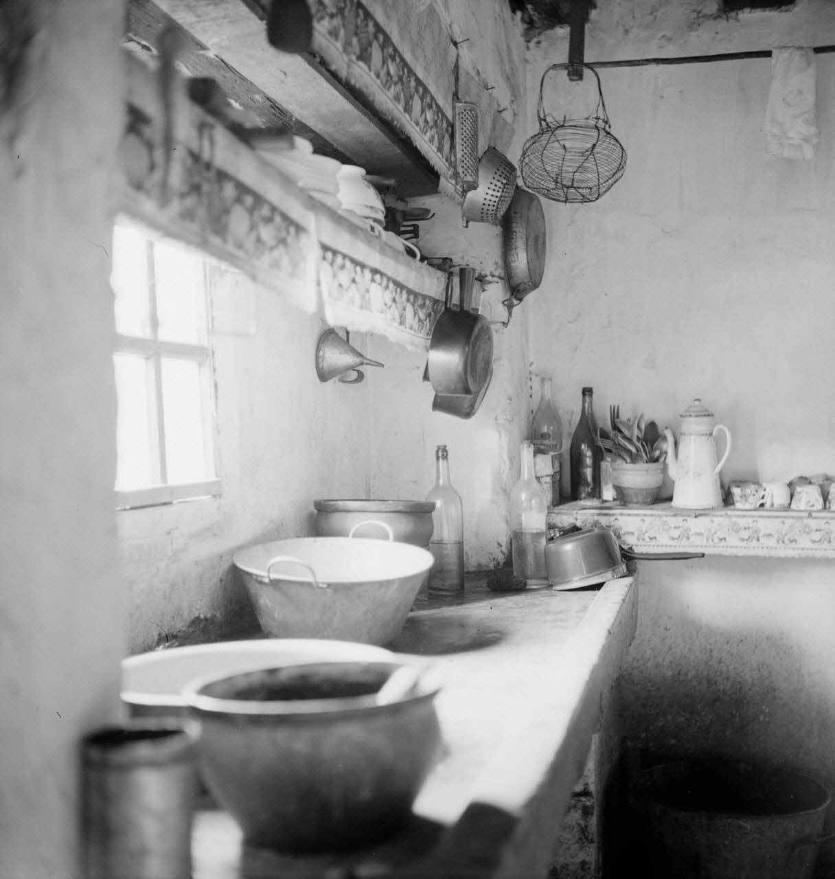 Marc Augier photographie MNATP. Enquête à Romenay Bourgogne, France 1937/2/1 Ph.1937.123 Photo