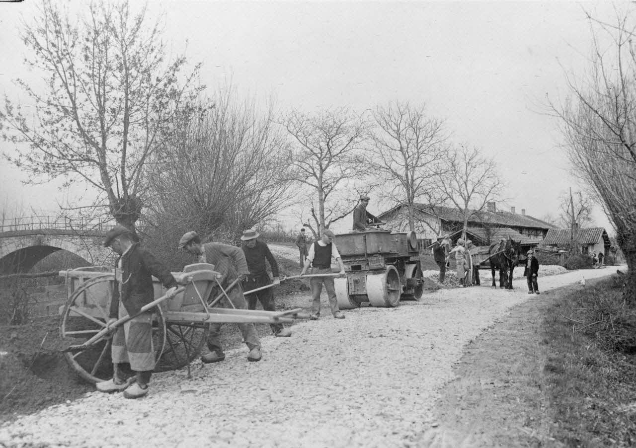 Bonnet photographie MNATP. Enquête à Romenay Bourgogne, France 1937 Ph.1937.1315 Photo