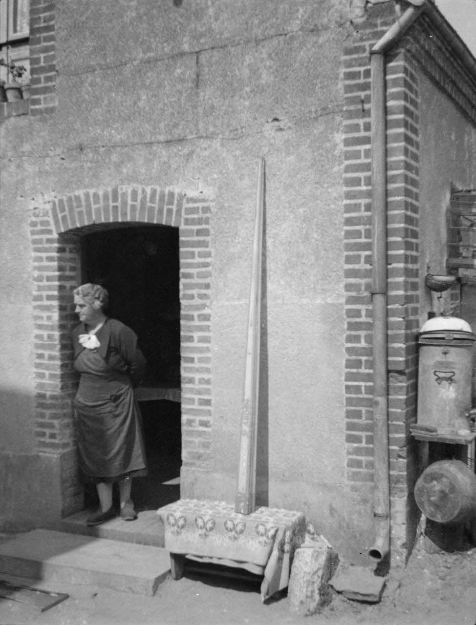 Weger photographie MNATP. Enquête sur la Sologne Centre, France 1938/4/28 Ph.1938.1.492 Photo