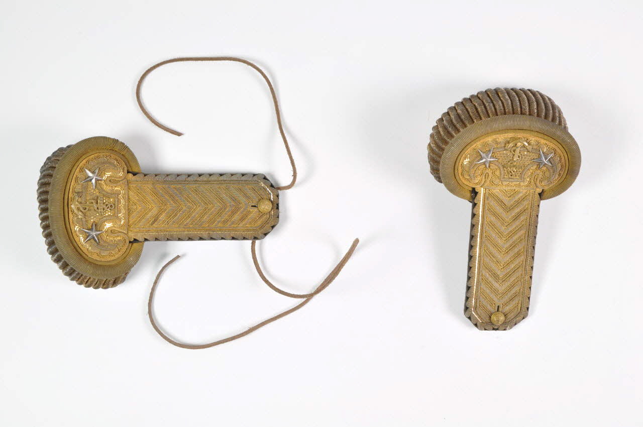 EPAULETTE DE MARIN 1961.70.44.1-2 Photo Mucem