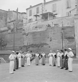 Marcel Maget photographie MNATP. Mission de Marcel Maget et André Varagnac en Provence (novembre 1938) Provence-Alpes-Côte d'Azur, France 1938/11/16 Ph.1939.1.138 Photo