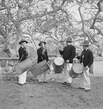 Marcel Maget photographie MNATP. Mission de Marcel Maget et André Varagnac en Provence (novembre 1938) Provence-Alpes-Côte d'Azur, France 1938/11/18 Ph.1939.1.269  Photo
