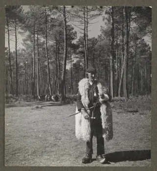 Pierre Toulgouat photographie Pierre Toulgouat (1901-1992) : les Landes (1939-1982) Aquitaine, France 1939 Ph.1939.13.9  Photo