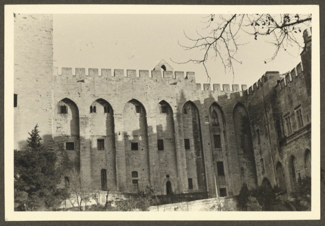 Marcel Maget photographie MNATP. Mission conduite par Marcel Maget et André Varagnac en Provence (novembre 1938) Provence-Alpes-Côte d'Azur, France 1938/12/29 Ph.1939.3.163 Photo