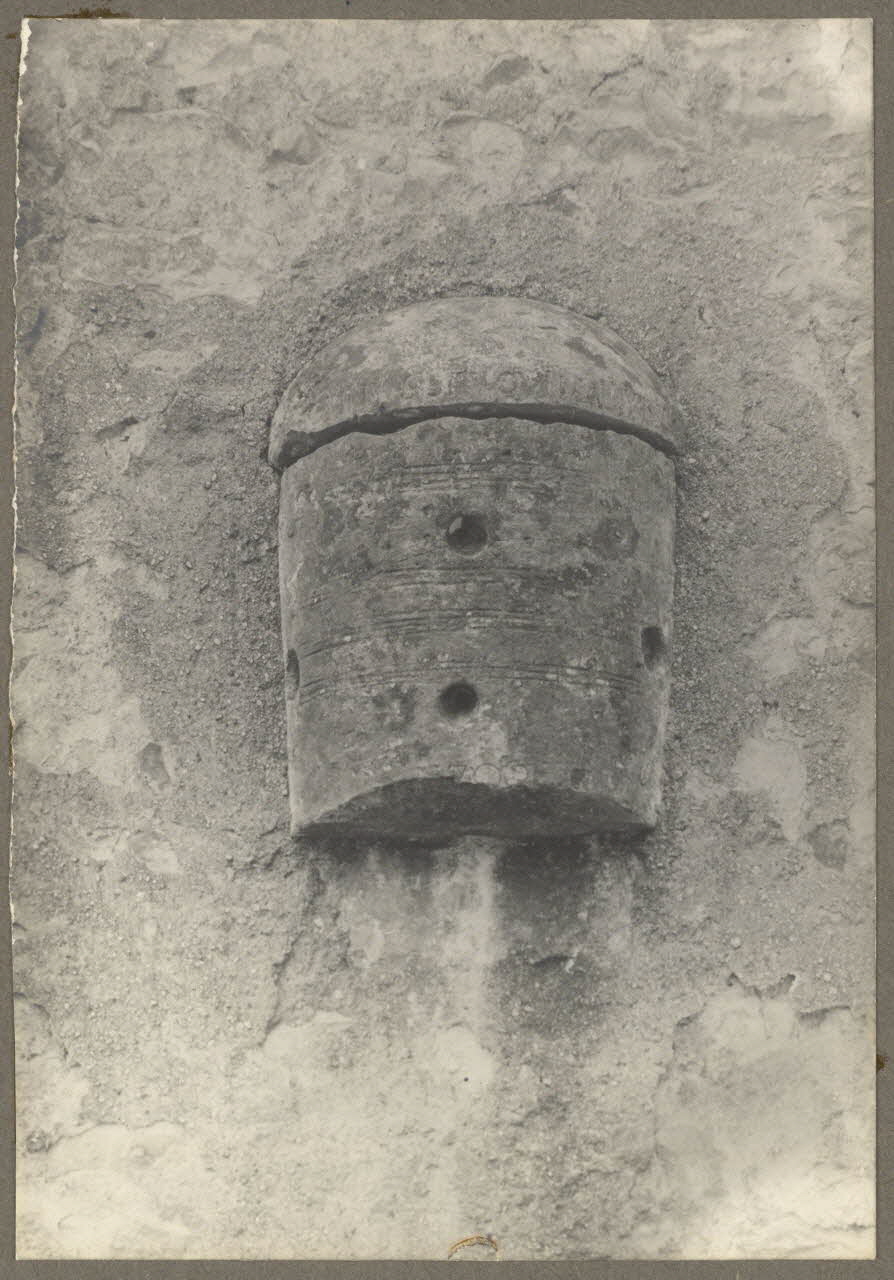 C. Bellile photographie Objet de pierre d'usage indéterminé Bourgogne, France 1940 Ph.1940.32.36 Photo