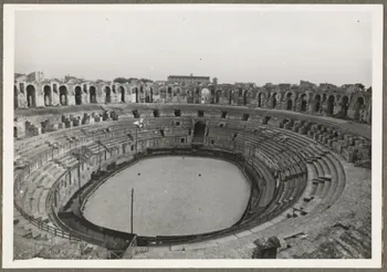 Heinz Lehmann photographie Les arènes Provence-Alpes-Côte d'Azur, France 1937 Ph.1940.5.73 Photo