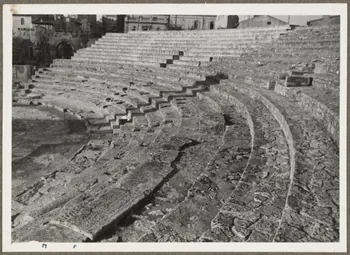 Heinz Lehmann photographie Théâtre romain Provence-Alpes-Côte d'Azur, France 1937 Ph.1940.5.74 Photo