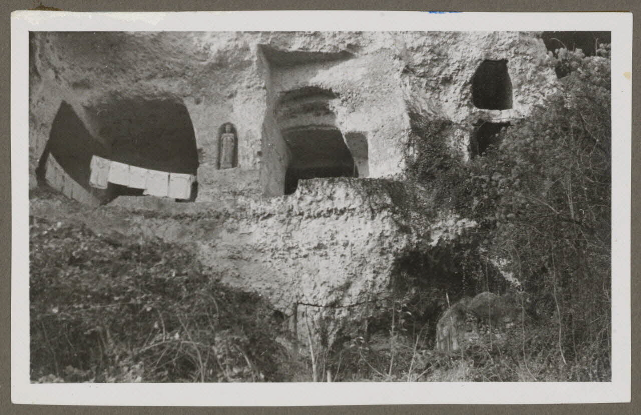 Henri Monnet photographie Chapelle troglodyte Centre, France 1937/12/1 Ph.1940.53.6 Photo