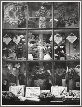 Henri Monnet photographie Devanture de magasin : faïences Ile-de-France, France 1941 Ph.1941.101.1 Photo