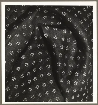Anonyme photographie Deutsches Heimatwerk (?) Etat fédéré de Berlin, Allemagne 1938 Ph.1941.130.4  Photo