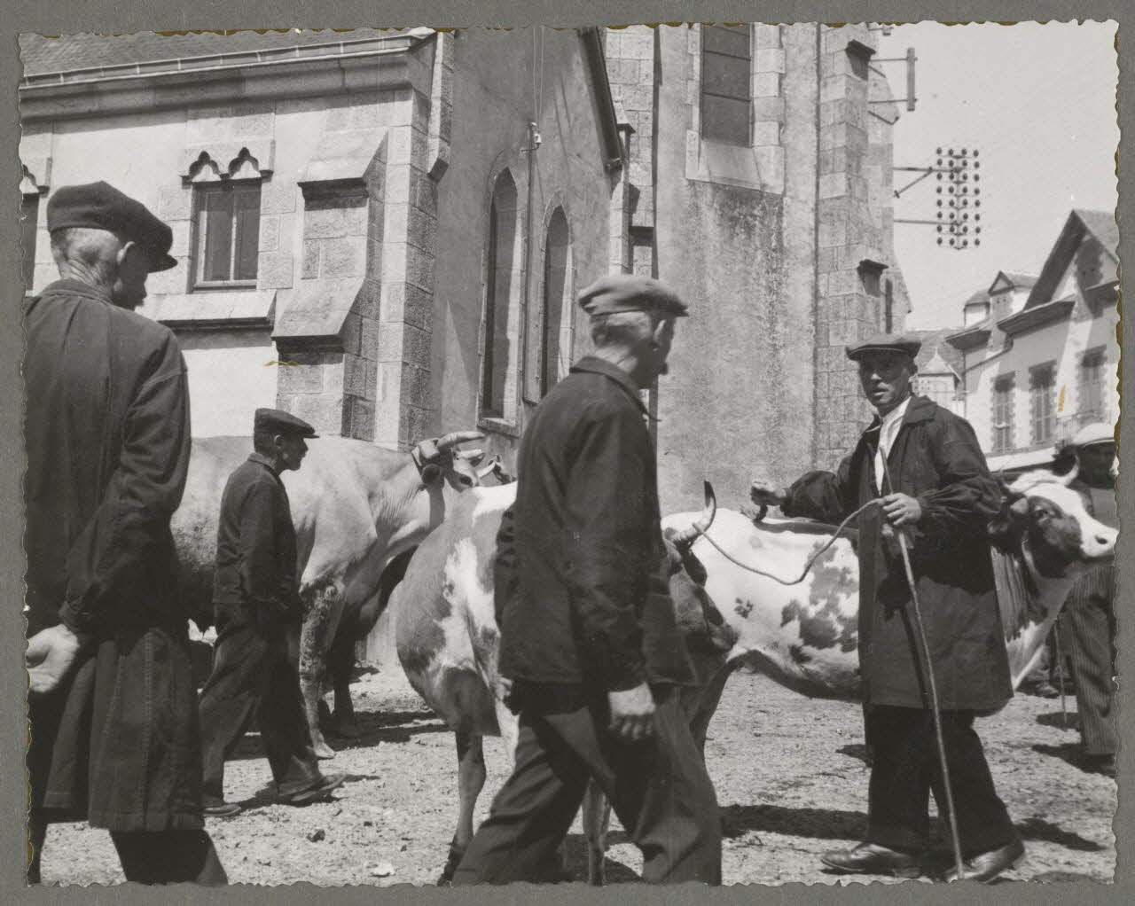Mademoiselle Senault photographie Foire du 25 août 1939 Bretagne, France 1939/8/25 Ph.1941.146.4 Photo