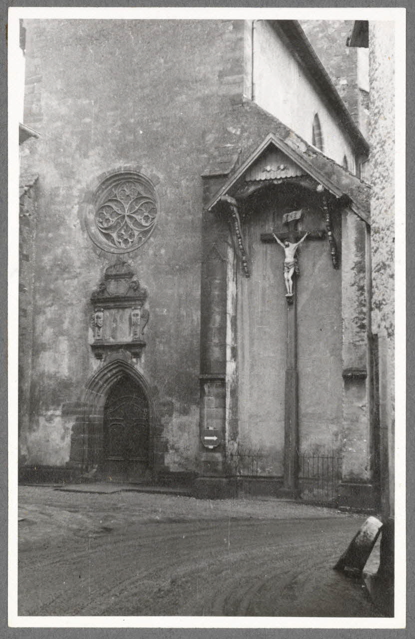 Anonyme photographie Eglise. Façade principale Lorraine, France 1941 Ph.1941.32.44 Photo