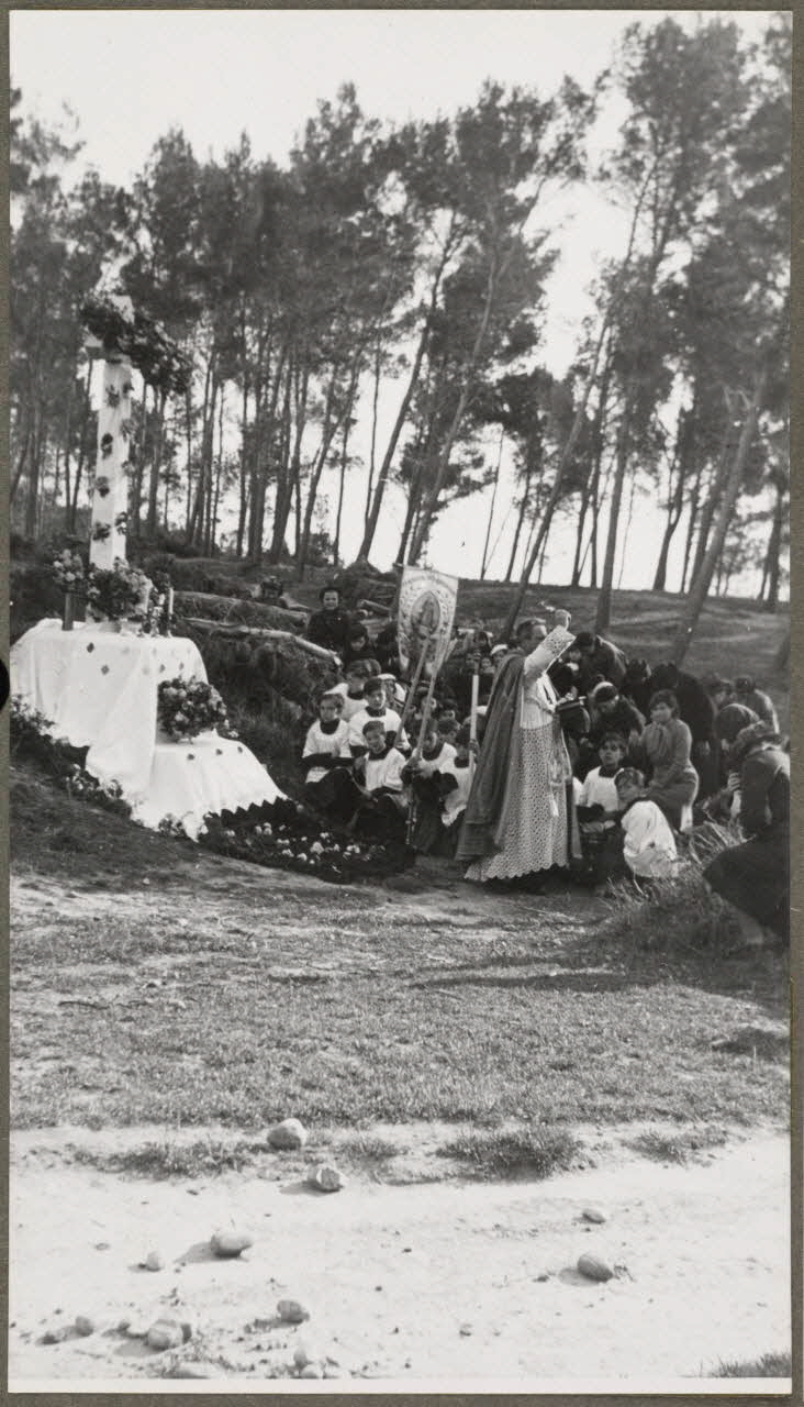 Anonyme photographie Fête-Dieu Provence-Alpes-Côte d'Azur, France 1938 Ph.1941.38.6 Photo