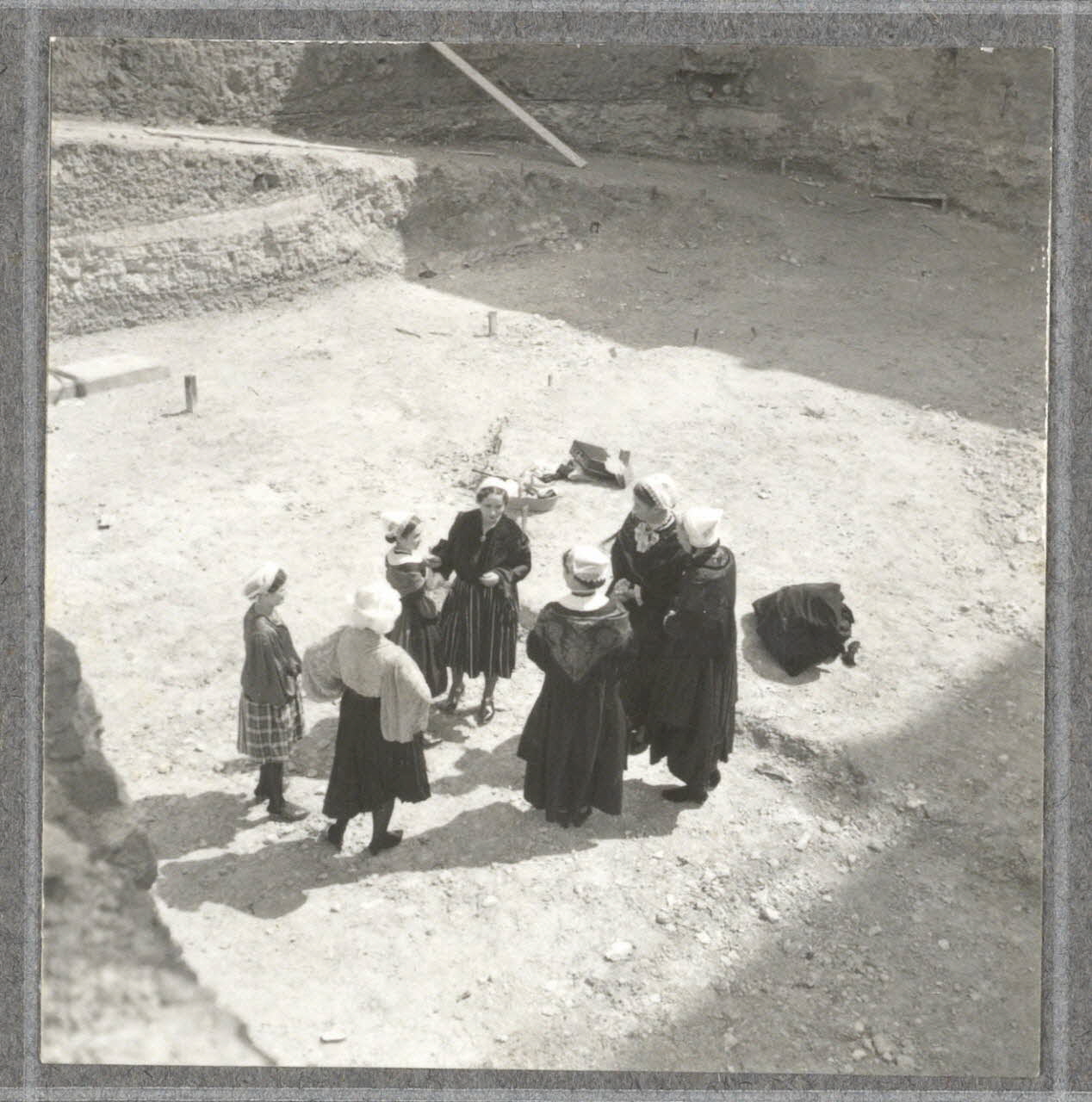 Pierre Verger photographie Groupe folklorique Bise-Dur Pays de la Loire, France 1936 Ph.1941.51.30 Photo Fondation Pierre Verger  (Mucem) / Pierre Verger