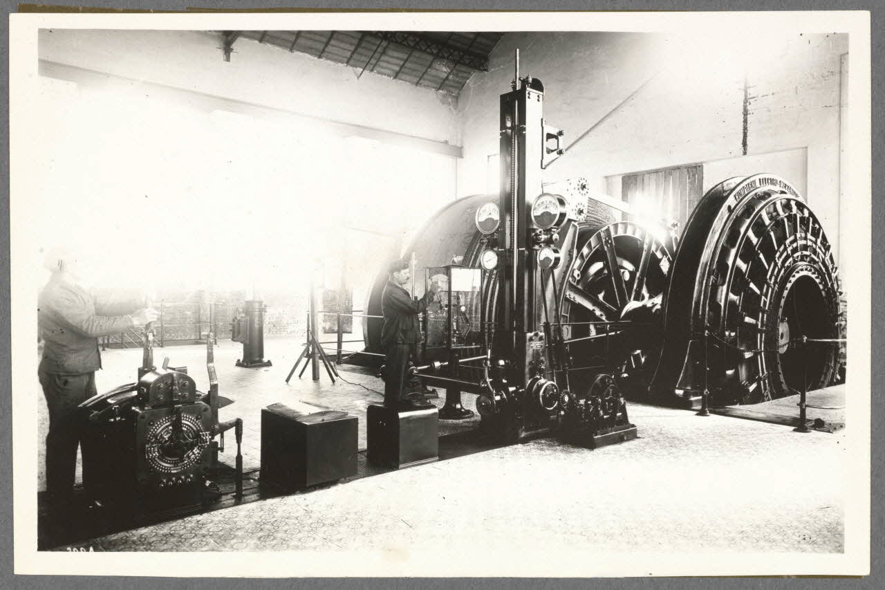 Anonyme photographie Compagnie des Mines de Béthune. Une machine d'extraction à tambour bi-cylindro-conique Nord-Pas-de-Calais, France 1941 Ph.1941.56.22 Photo