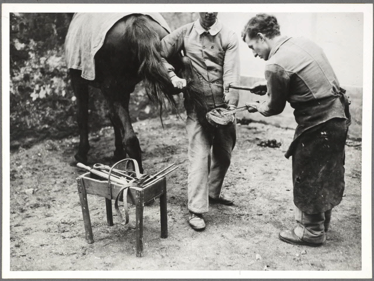Agence LAPI photographie Paris. Centre de perfectionnement de l'artisanat rural. Fête de la Saint-Eloi Ile-de-France, France 1941/12/9 Ph.1942.61.14 Photo