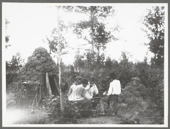 Monsieur D' Anchaed photographie Métier : charbonnier Bourgogne, France 1903/7/7 Ph.1943.125.11 Photo