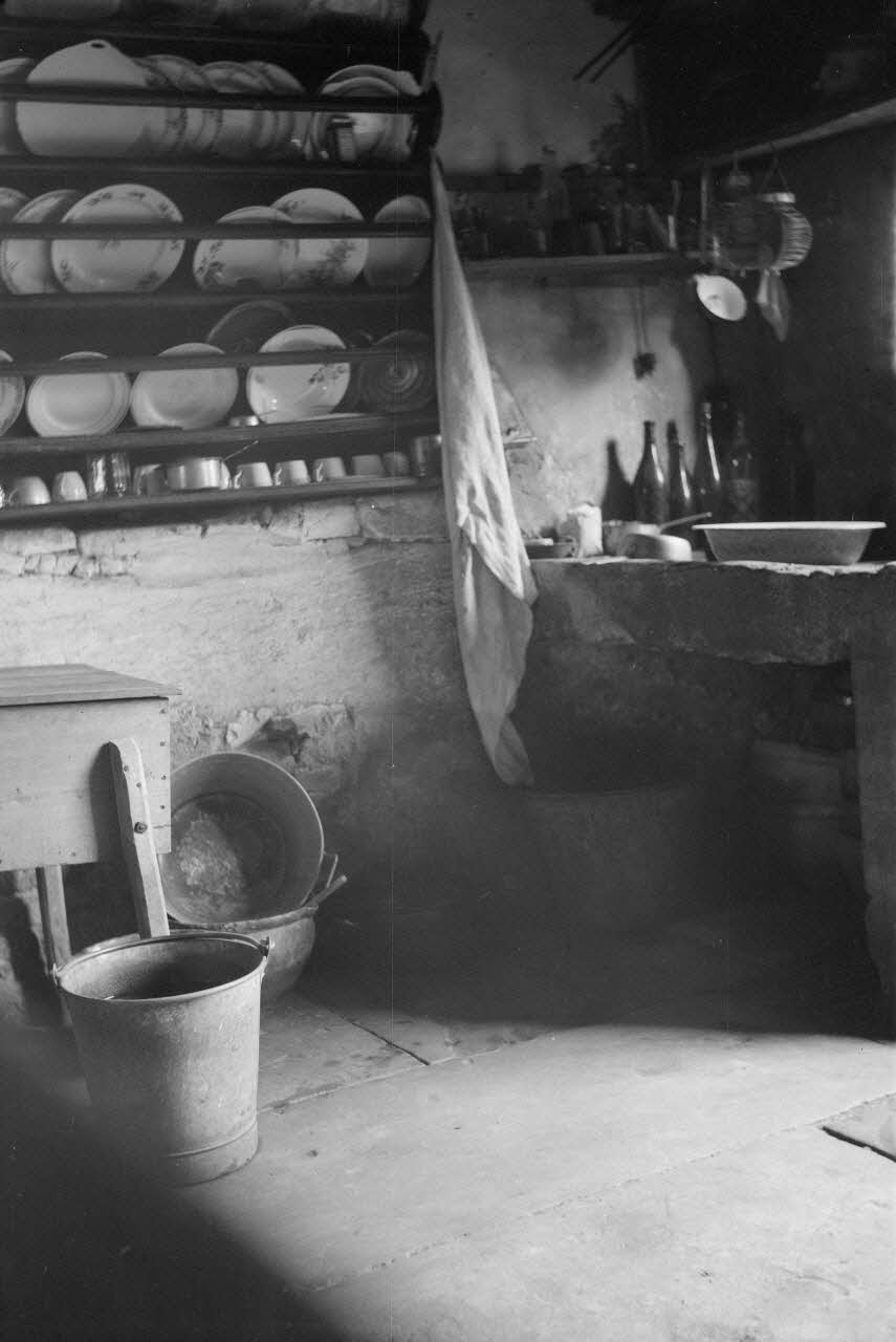 Manziat photographie MNATP. Enquête à Romenay Bourgogne, France 1942/12/1 Ph.1943.129.22 Photo