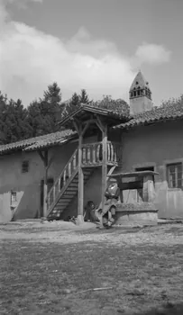 Parmeland photographie MNATP. Enquête à Romenay Bourgogne, France 1943/4/12 Ph.1943.147.32 Photo